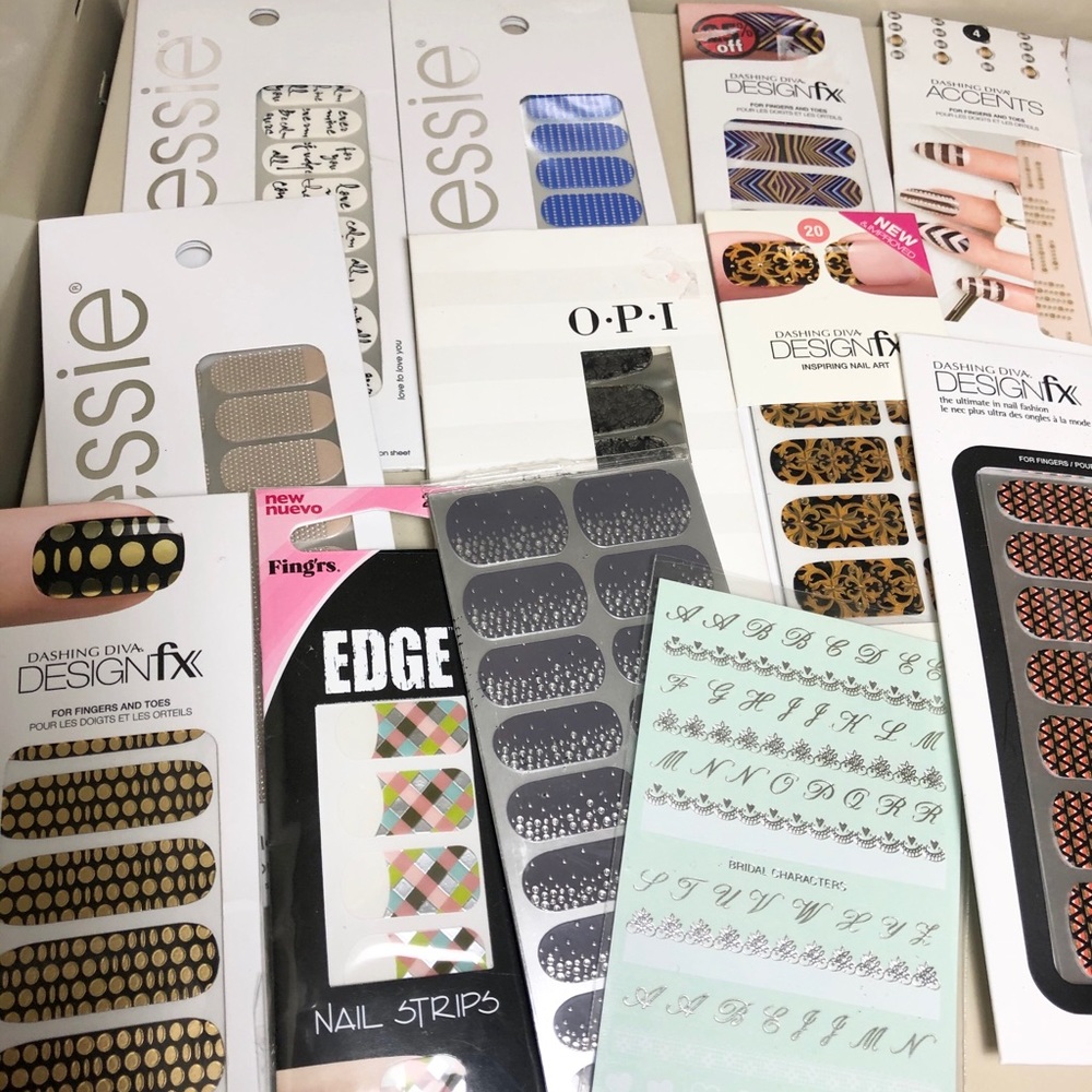 Huge 17 pc Sleek Stick for Nails with Gifts - Picture 3 of 3